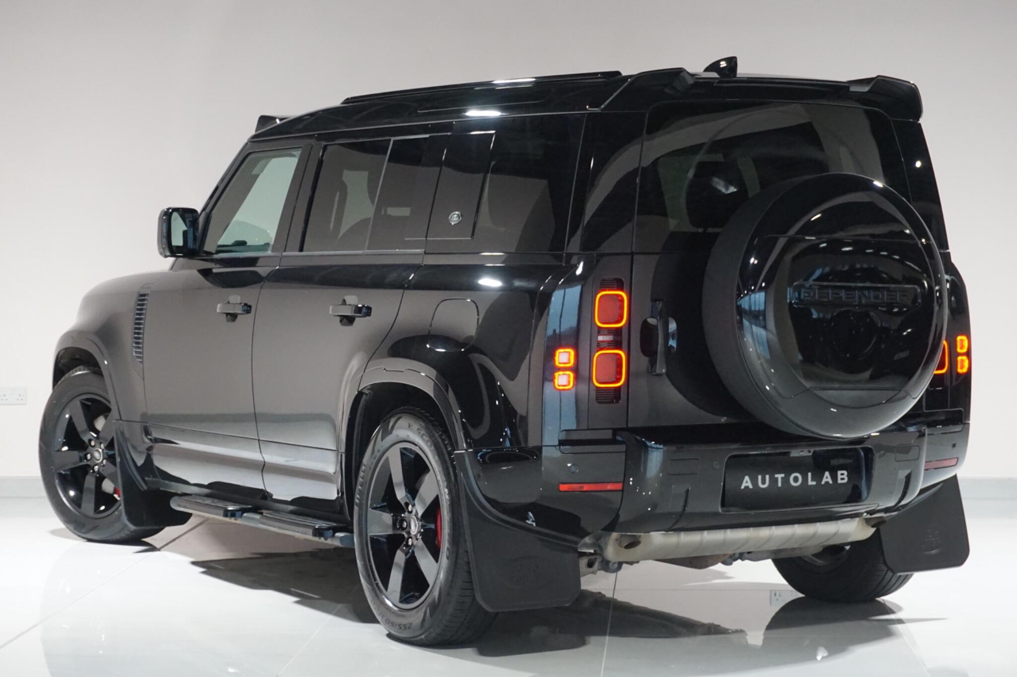 Land Rover Defender 110 2.0 P400e 15.4kWh XS Edition SUV 5dr Petrol Plug-in Hybrid Auto 4WD Euro 6 (s/s) (404 ps)
